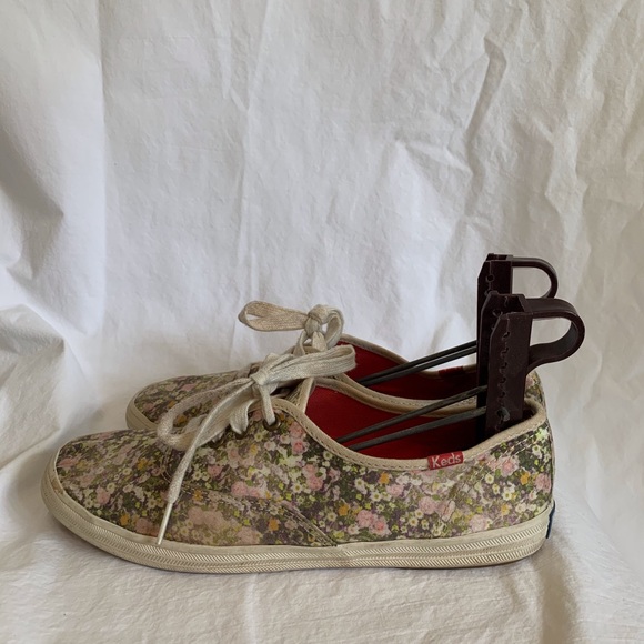 Floral Keds | Size 9 - Picture 10 of 11